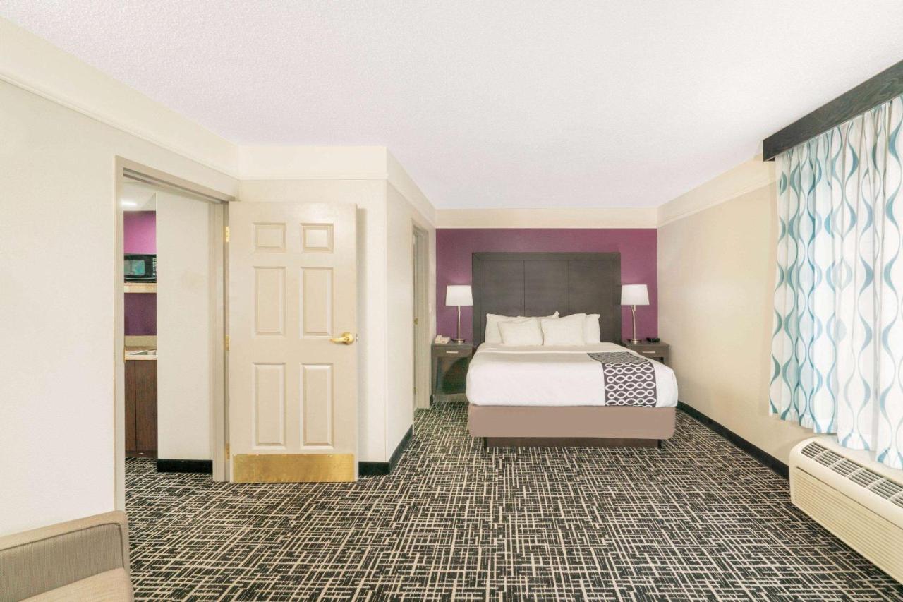 La Quinta By Wyndham Latham Albany Airport Hotel Eksteriør billede
